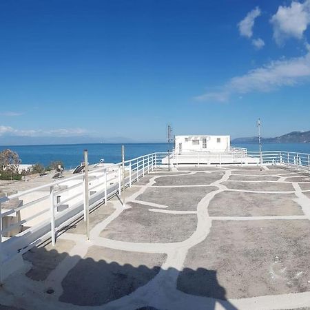 Cute&Quiet Studio Loutraki المظهر الخارجي الصورة